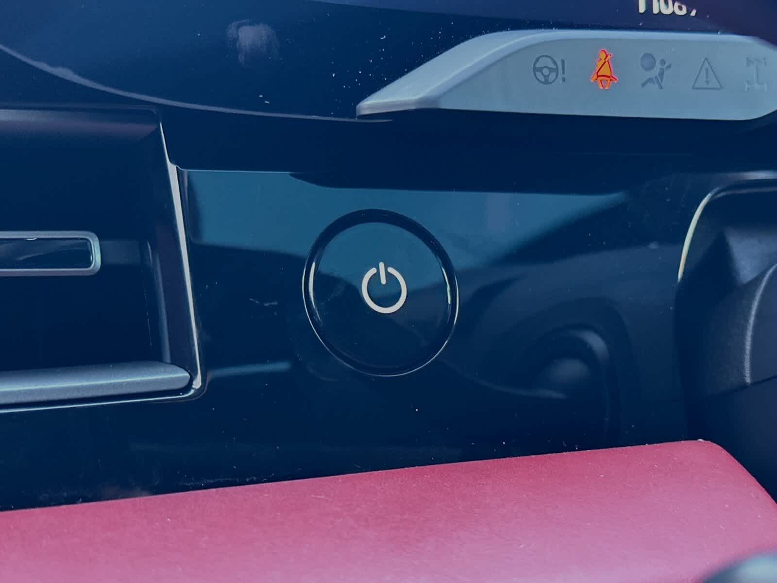 Thumbnail: 2020 Porsche Taycan - 24