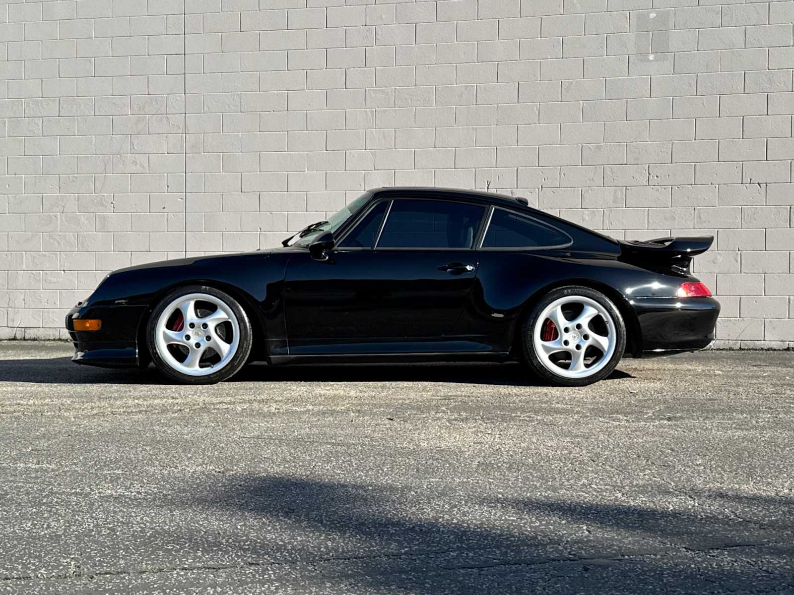 1998 Porsche 911 S photo 2