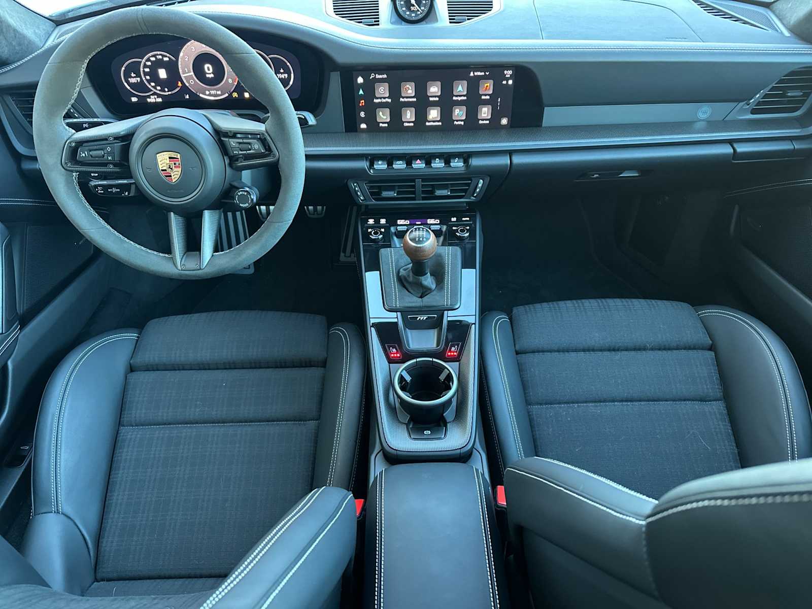 Thumbnail: 2025 Porsche 911 - 6