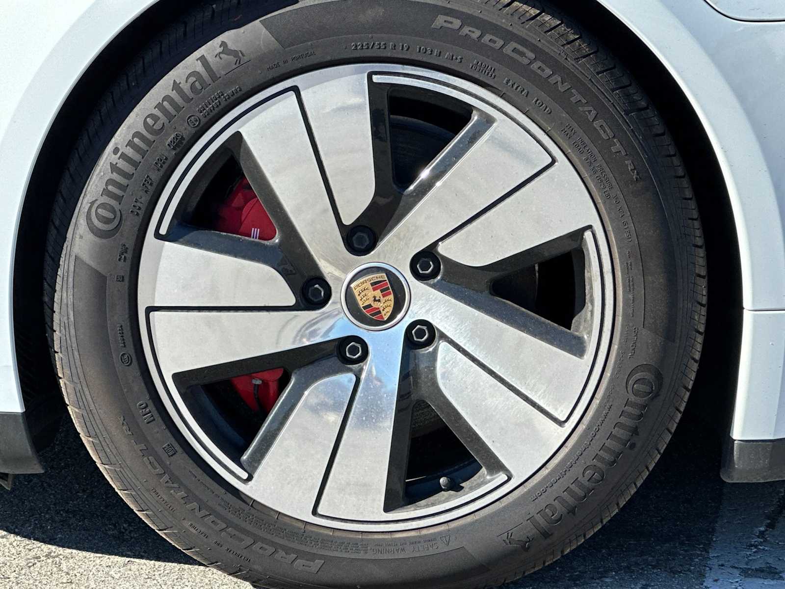 Thumbnail: 2024 Porsche Taycan - 27