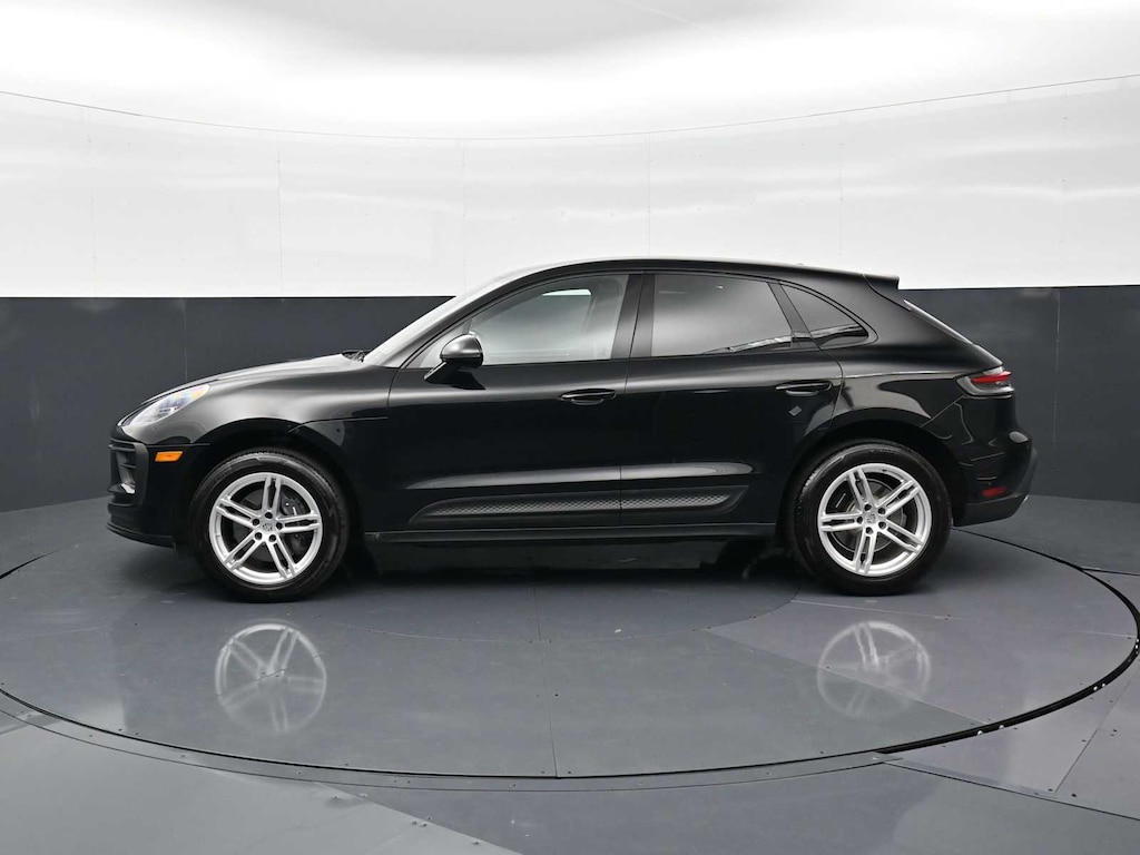 Certified 2024 Porsche Macan SUV