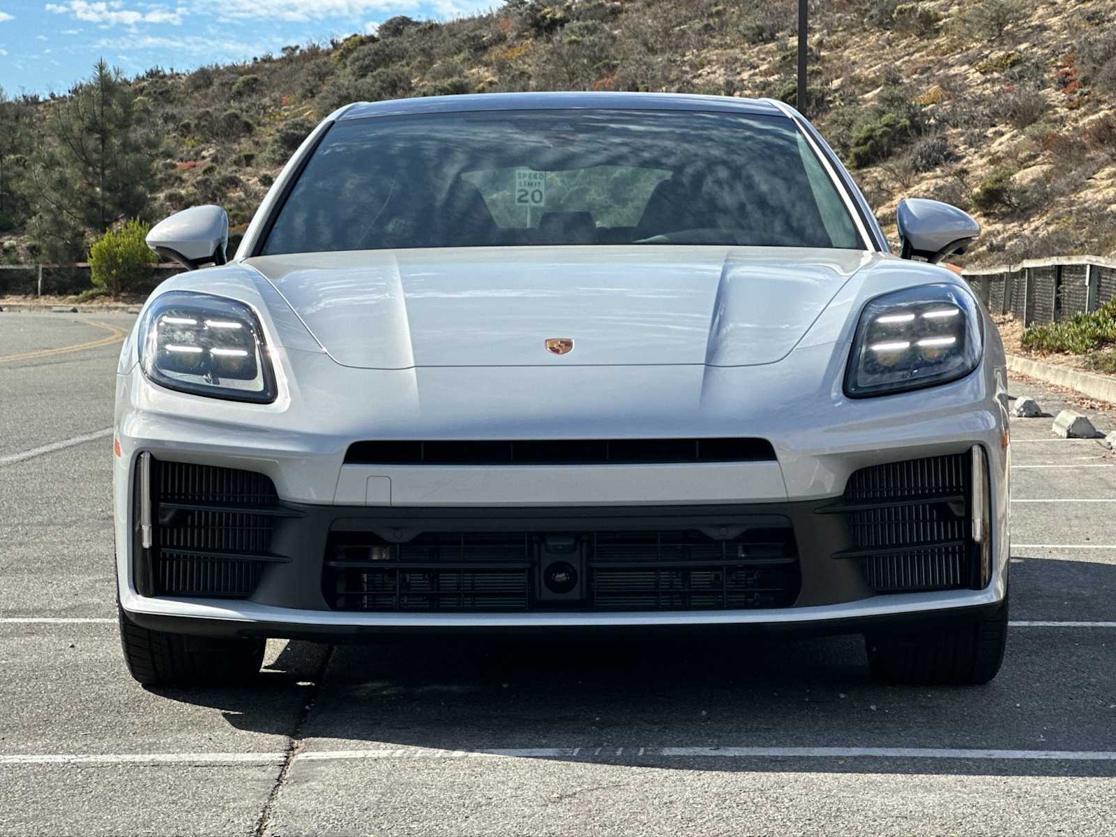 Thumbnail: 2025 Porsche Panamera - 11
