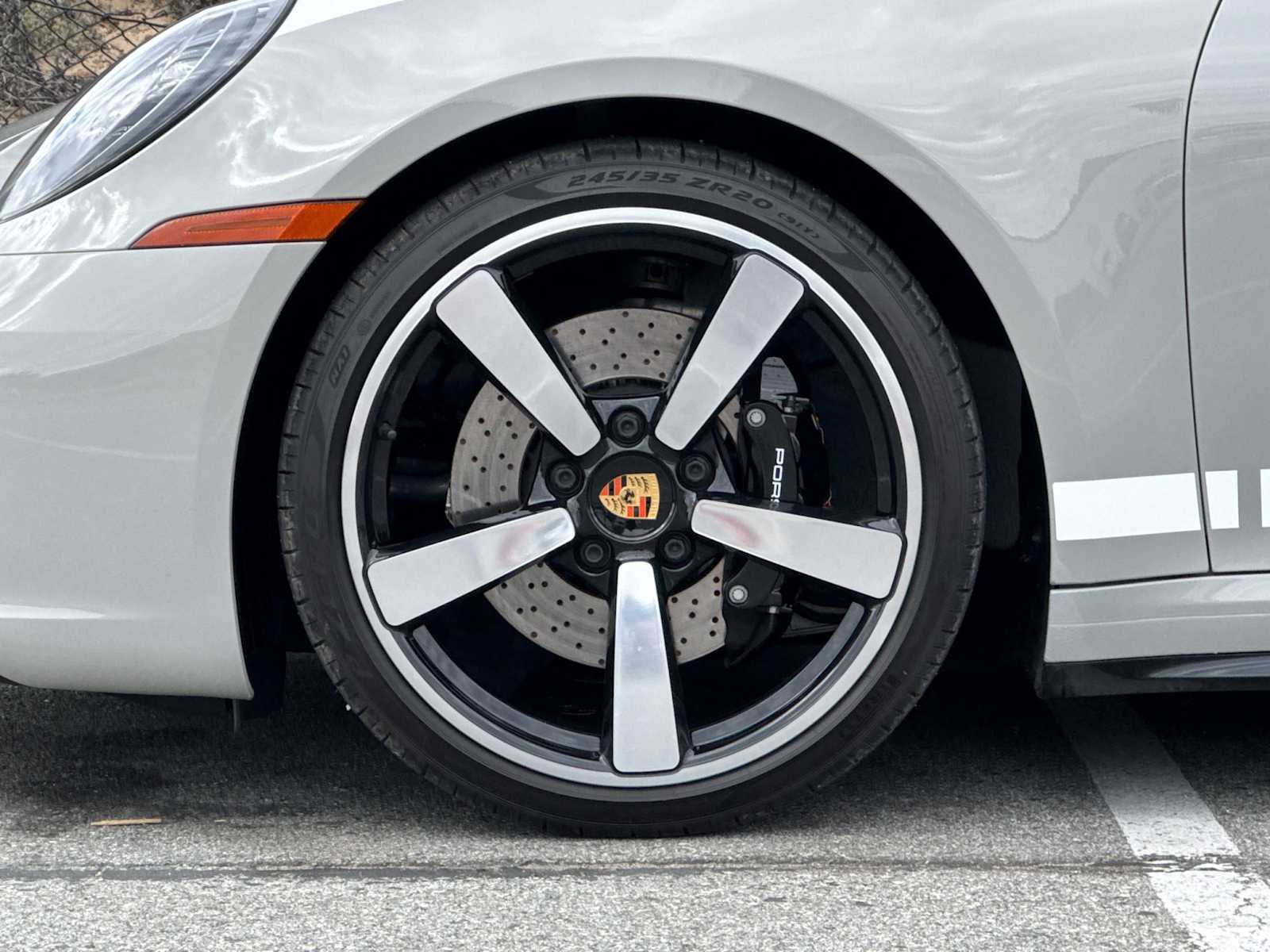 Thumbnail: 2021 Porsche 911 - 13