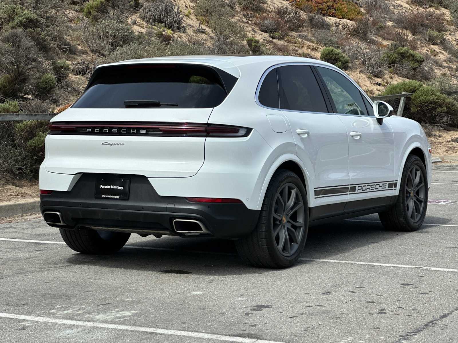 Thumbnail: 2025 Porsche Cayenne - 7