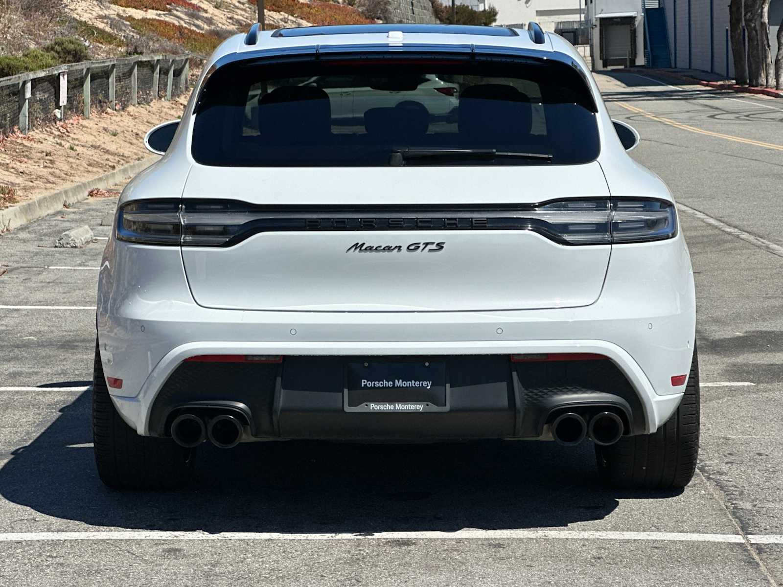 Thumbnail: 2024 Porsche Macan - 8