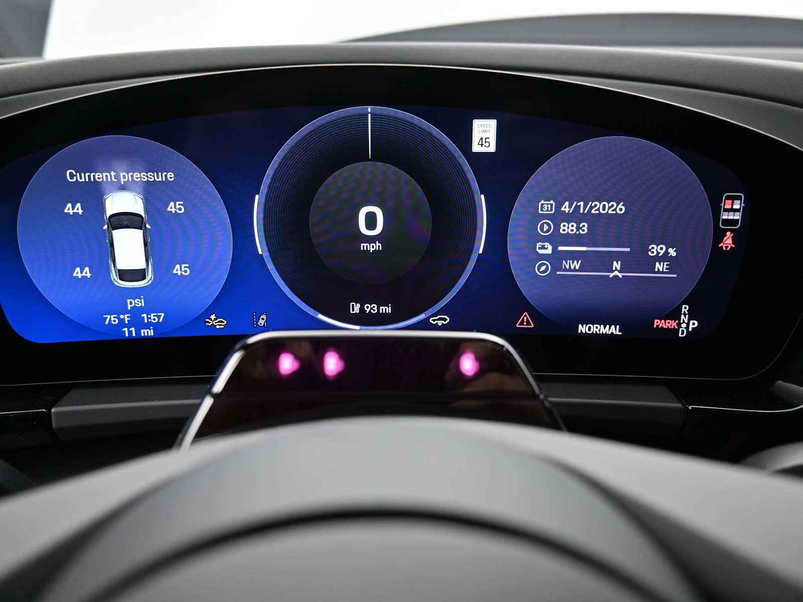 Thumbnail: 2026 Porsche Macan - 9