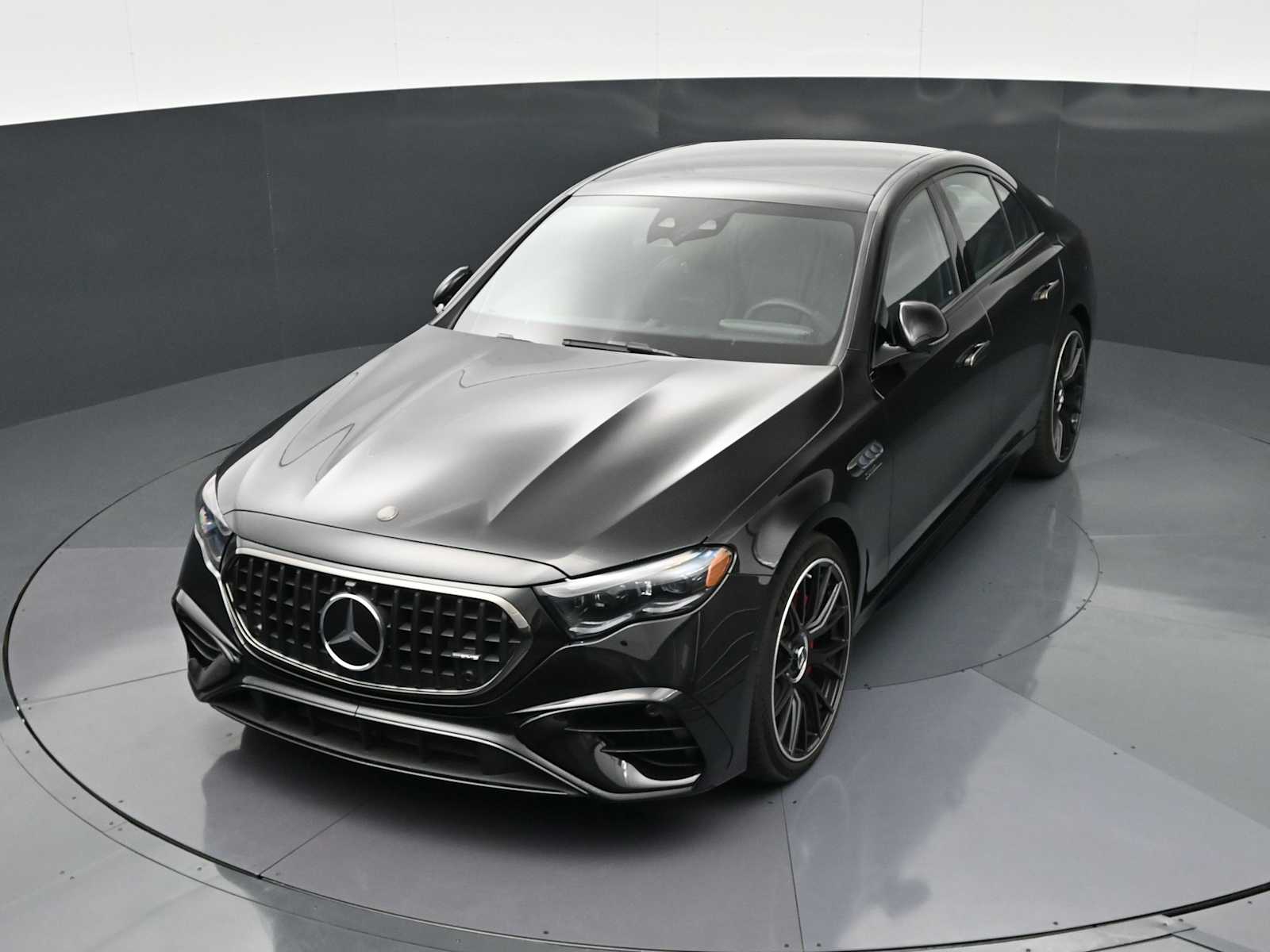 Thumbnail: 2025 Mercedes-Benz E-Class - 30