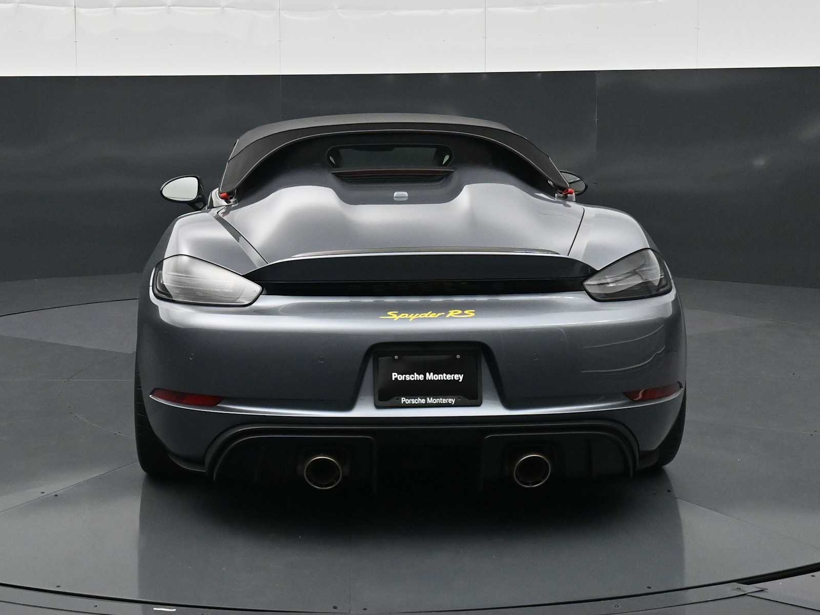 Thumbnail: 2025 Porsche  - 23