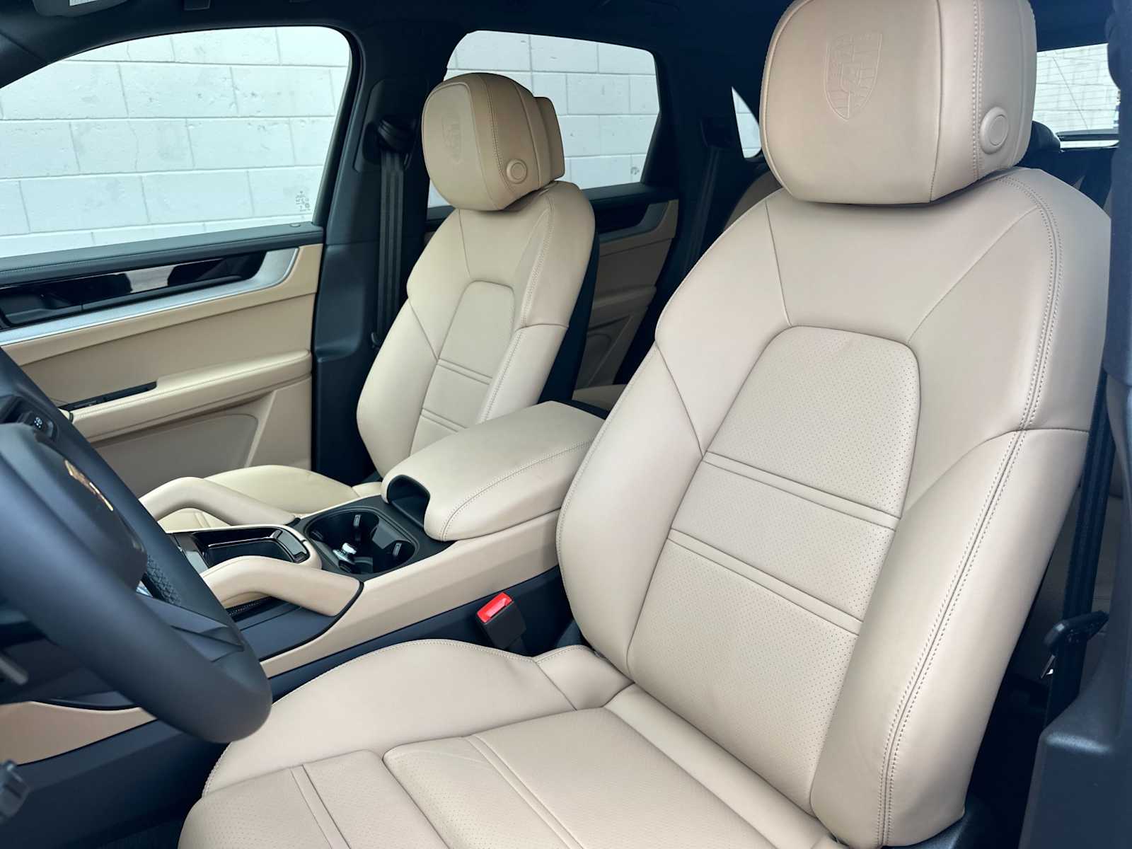 Thumbnail: 2025 Porsche Cayenne - 5