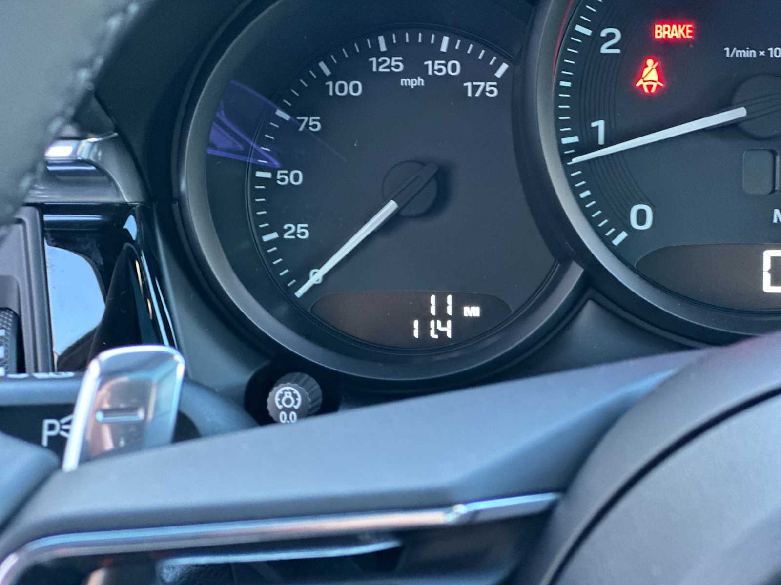 Thumbnail: 2026 Porsche Macan - 27