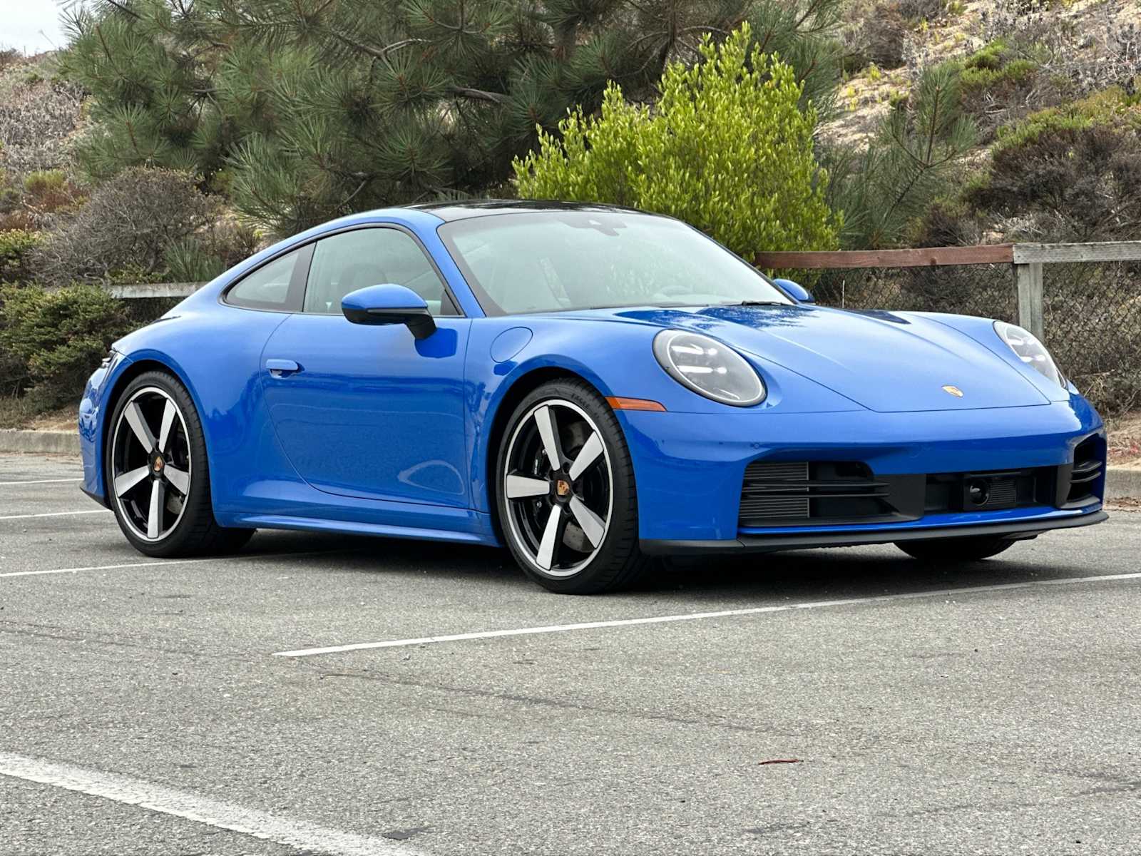 Thumbnail: 2025 Porsche 911 - 9