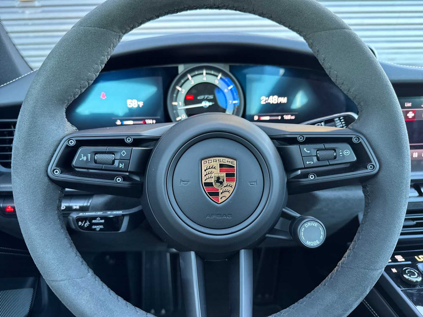 Thumbnail: 2023 Porsche 911 - 24