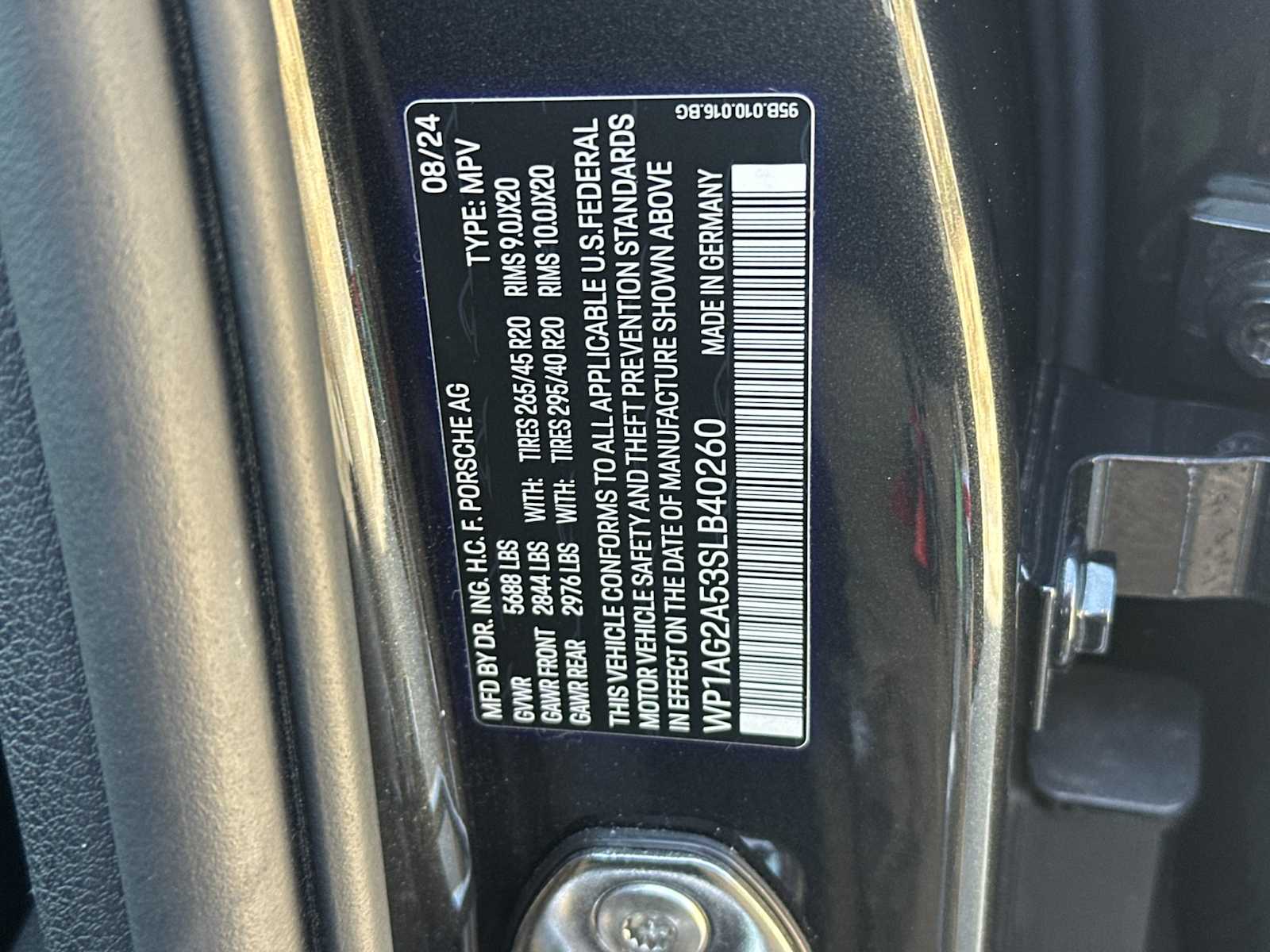 Thumbnail: 2025 Porsche Macan - 31