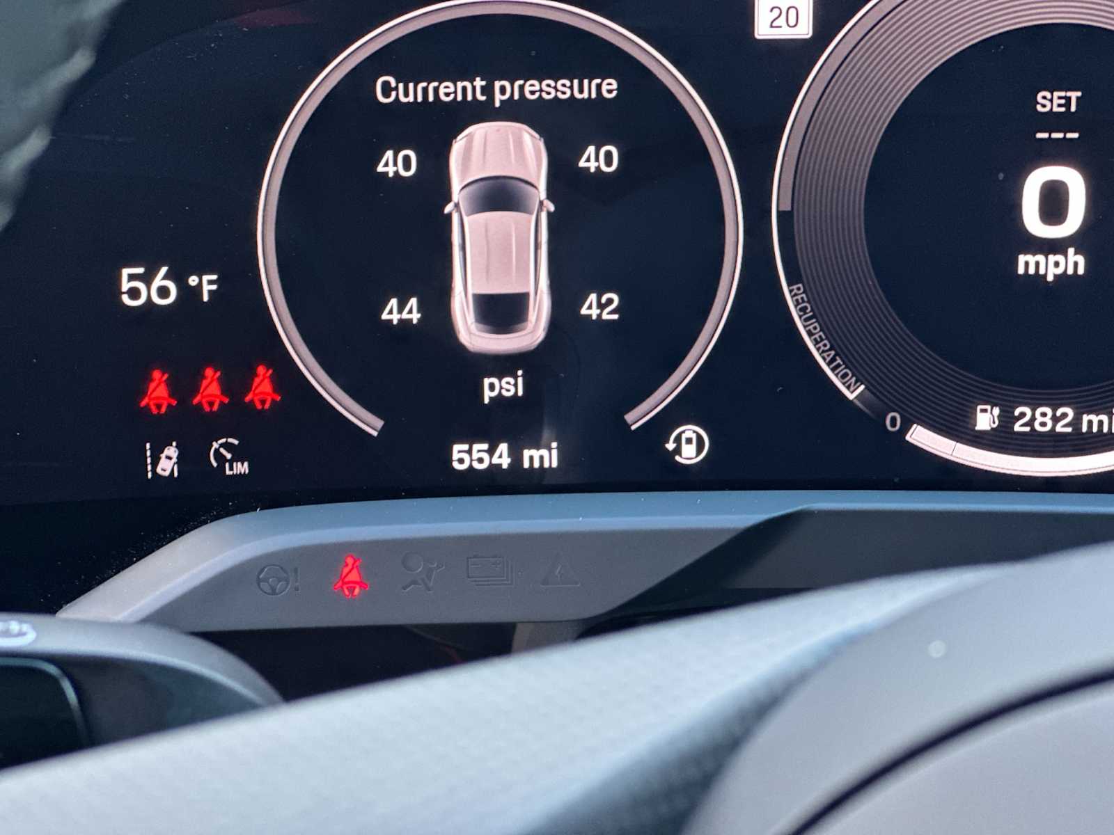 Thumbnail: 2025 Porsche Taycan - 26