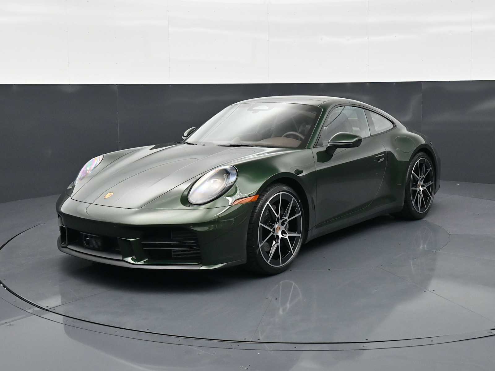 Thumbnail: 2026 Porsche 911 - 1