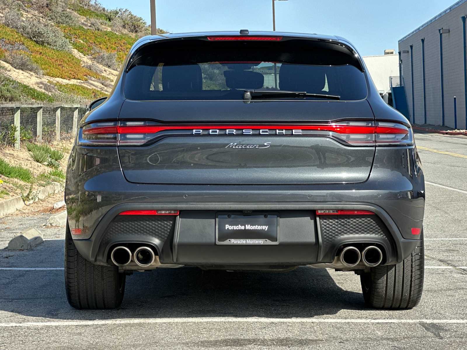Thumbnail: 2025 Porsche Macan - 8
