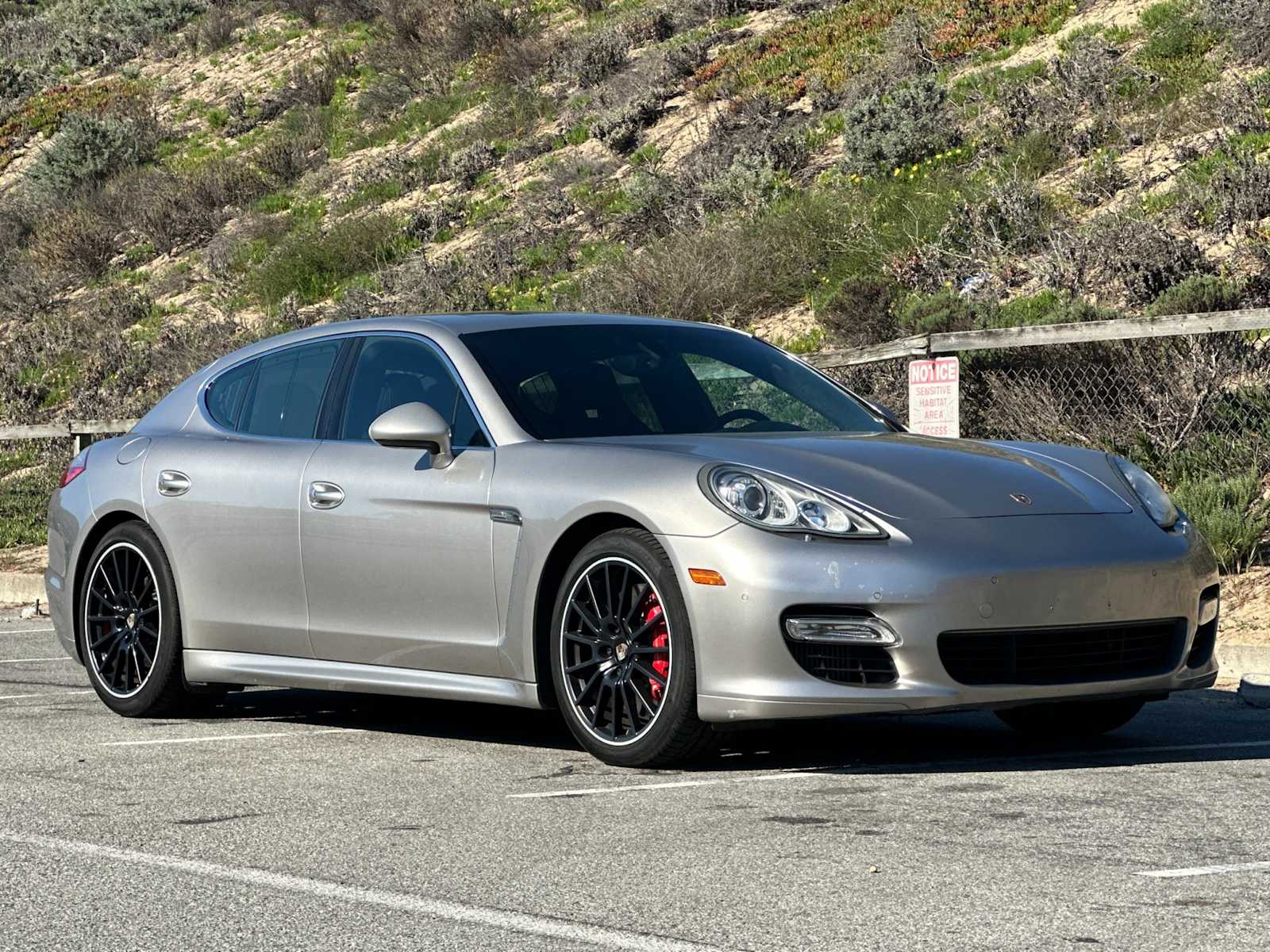 Thumbnail: 2013 Porsche Panamera - 10