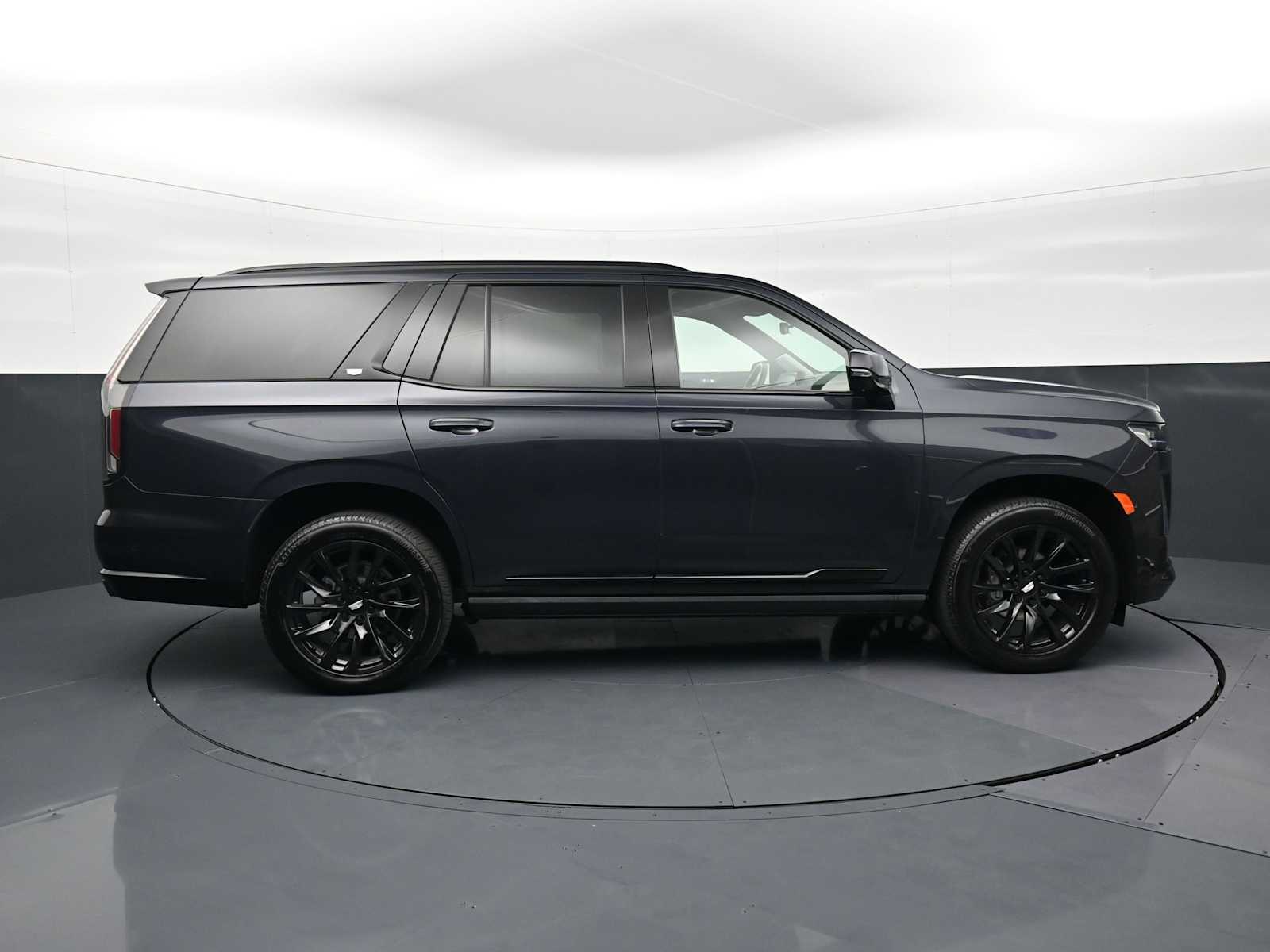 Thumbnail: 2024 Cadillac Escalade - 32