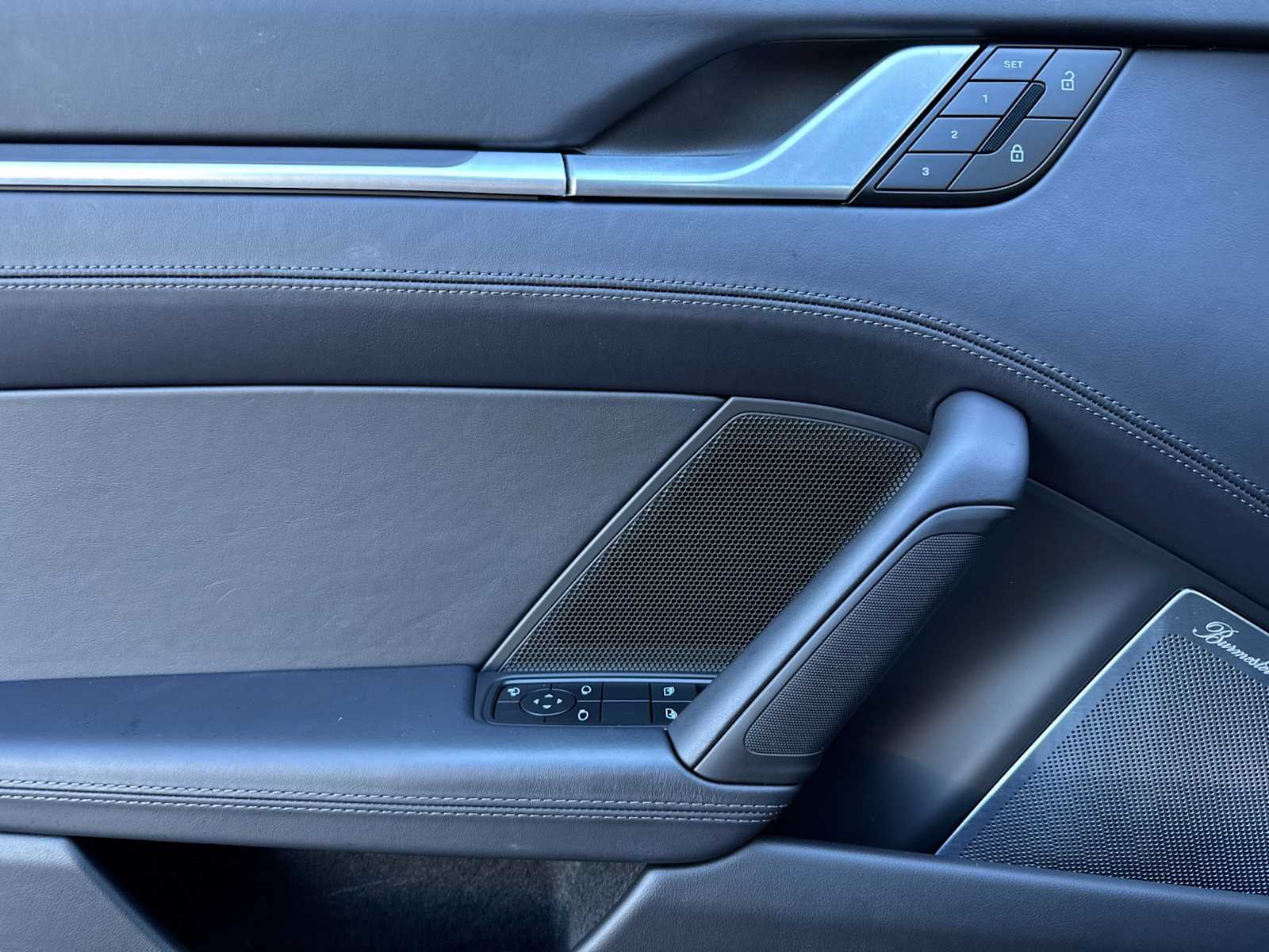 Thumbnail: 2025 Porsche 911 - 12