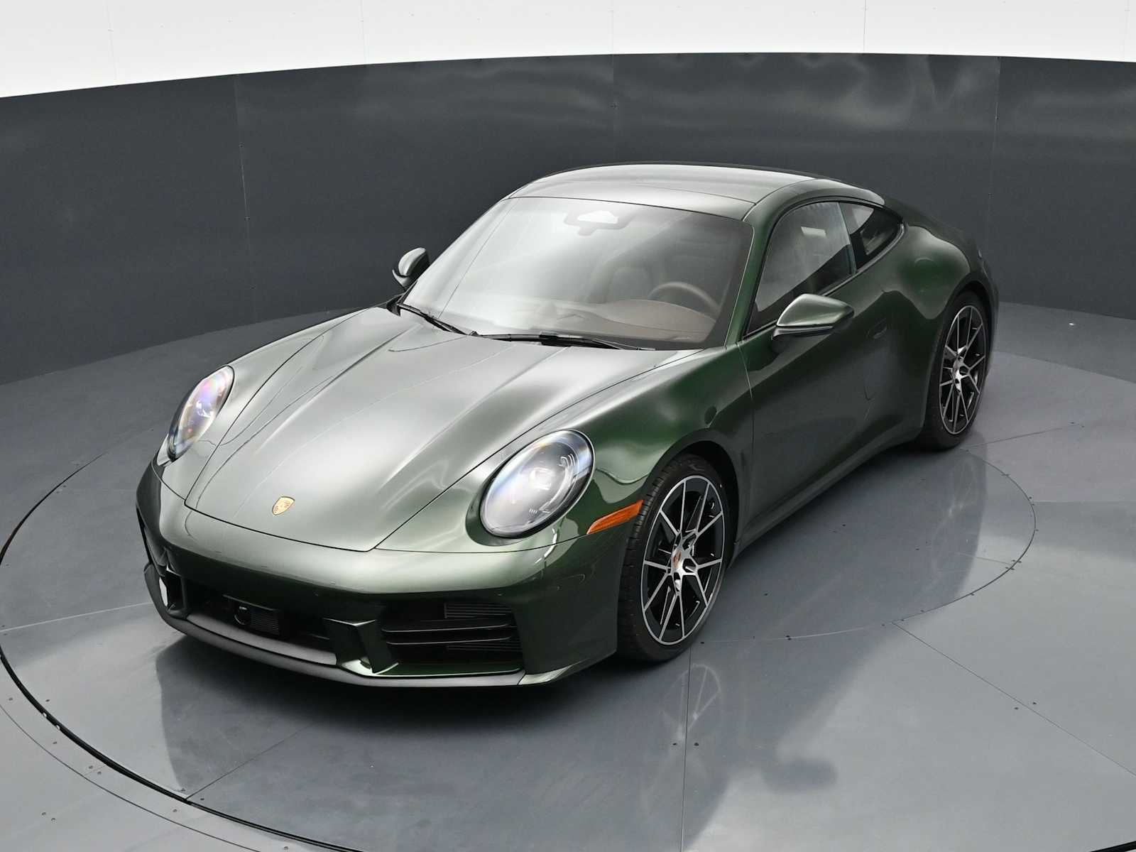 Thumbnail: 2026 Porsche 911 - 27
