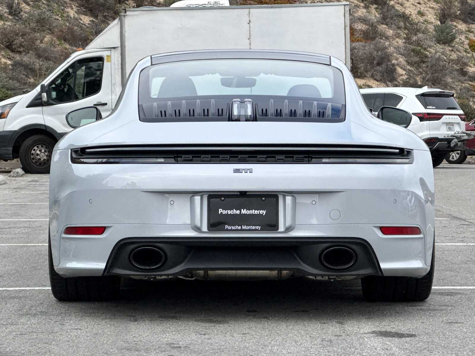 Thumbnail: 2025 Porsche 911 - 8