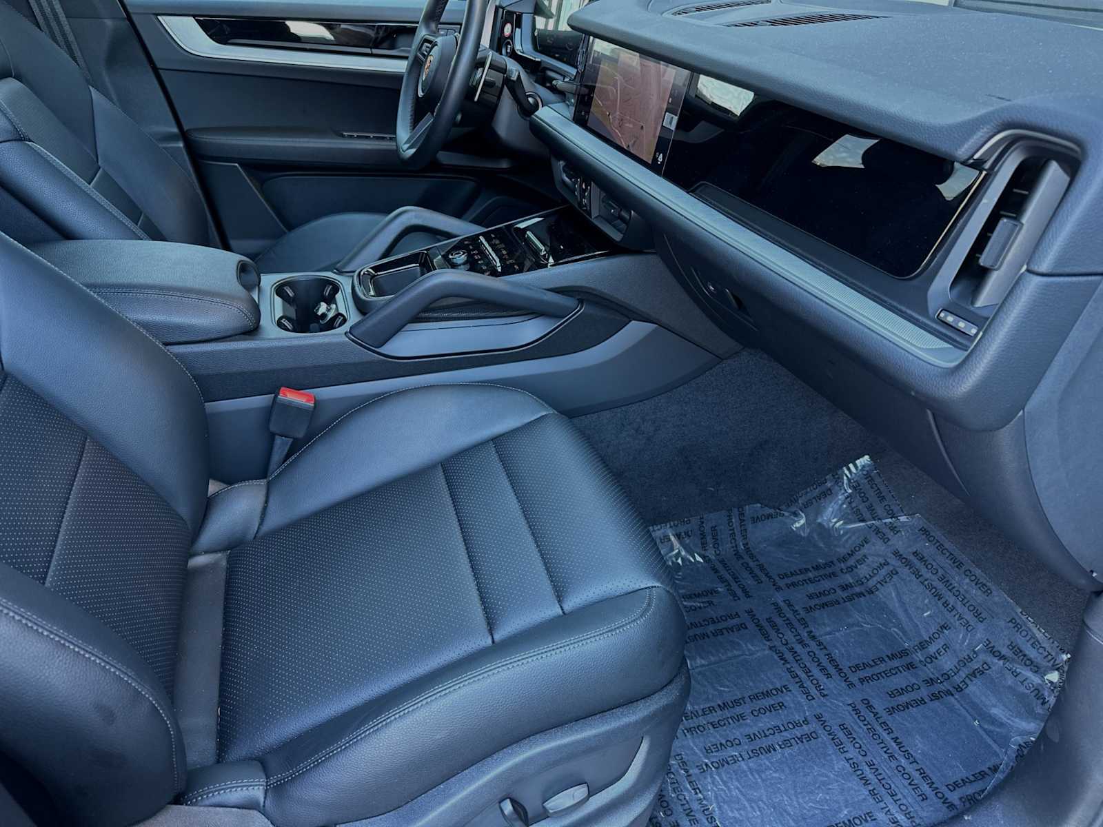 Thumbnail: 2024 Porsche Cayenne - 17