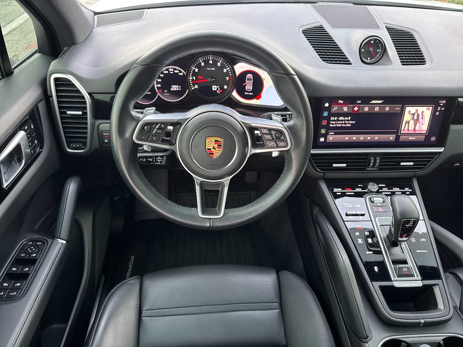 Thumbnail: 2022 Porsche Cayenne - 15