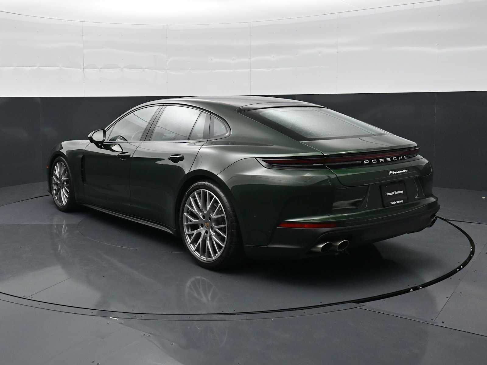 Thumbnail: 2026 Porsche Panamera - 2