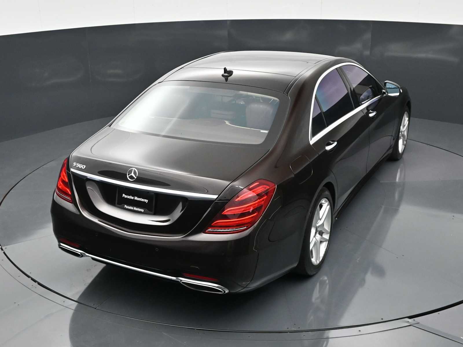 Thumbnail: 2018 Mercedes-Benz S-Class - 37