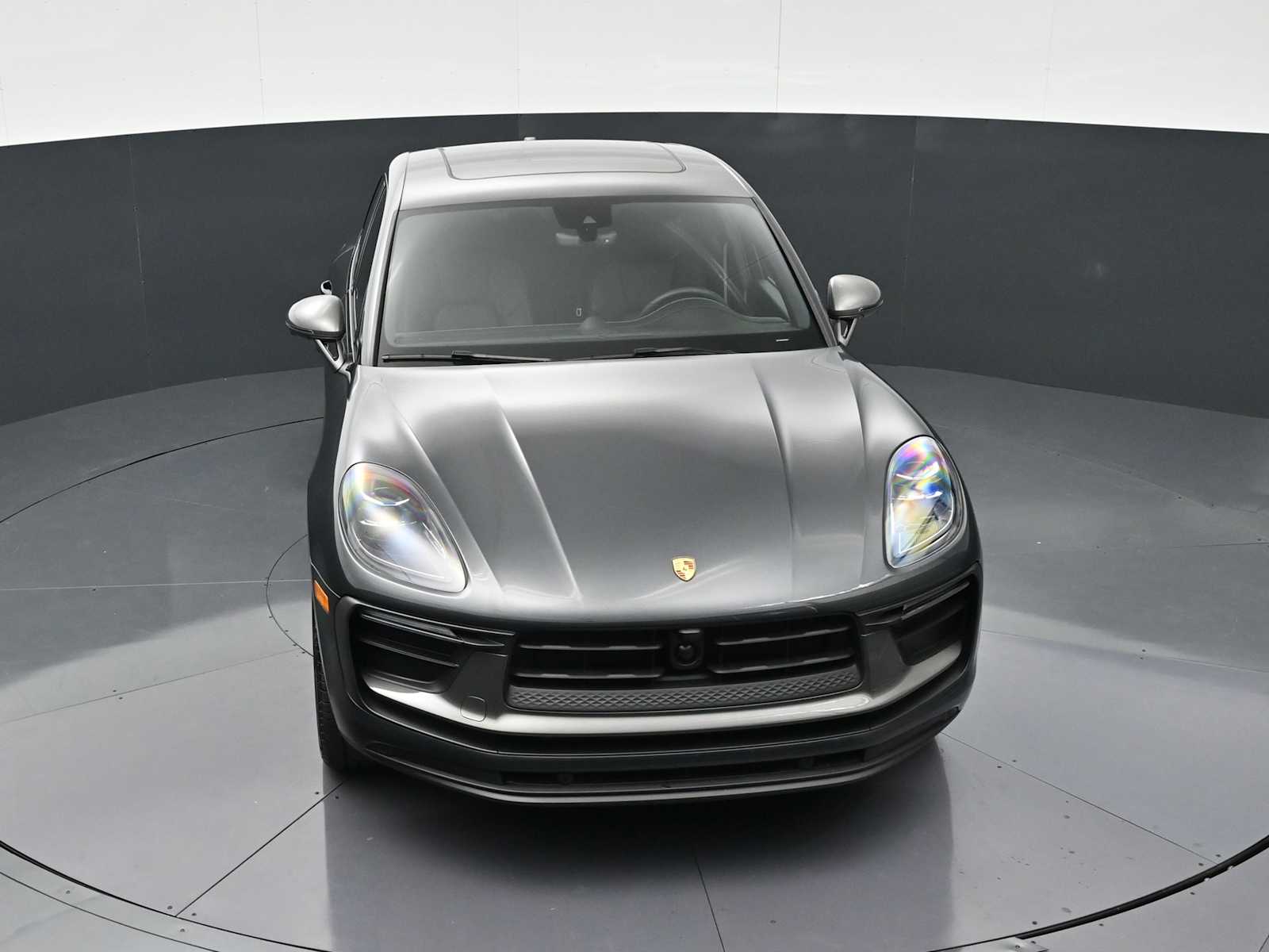 Thumbnail: 2025 Porsche Macan - 37