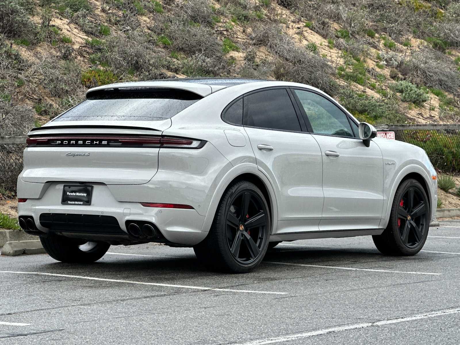 Thumbnail: 2025 Porsche  - 7