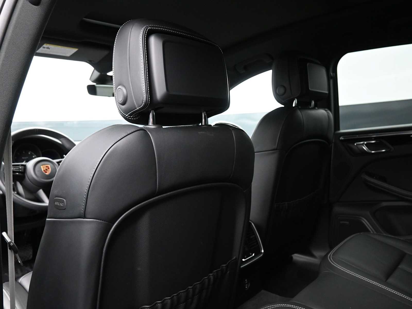 Thumbnail: 2025 Porsche Macan - 7