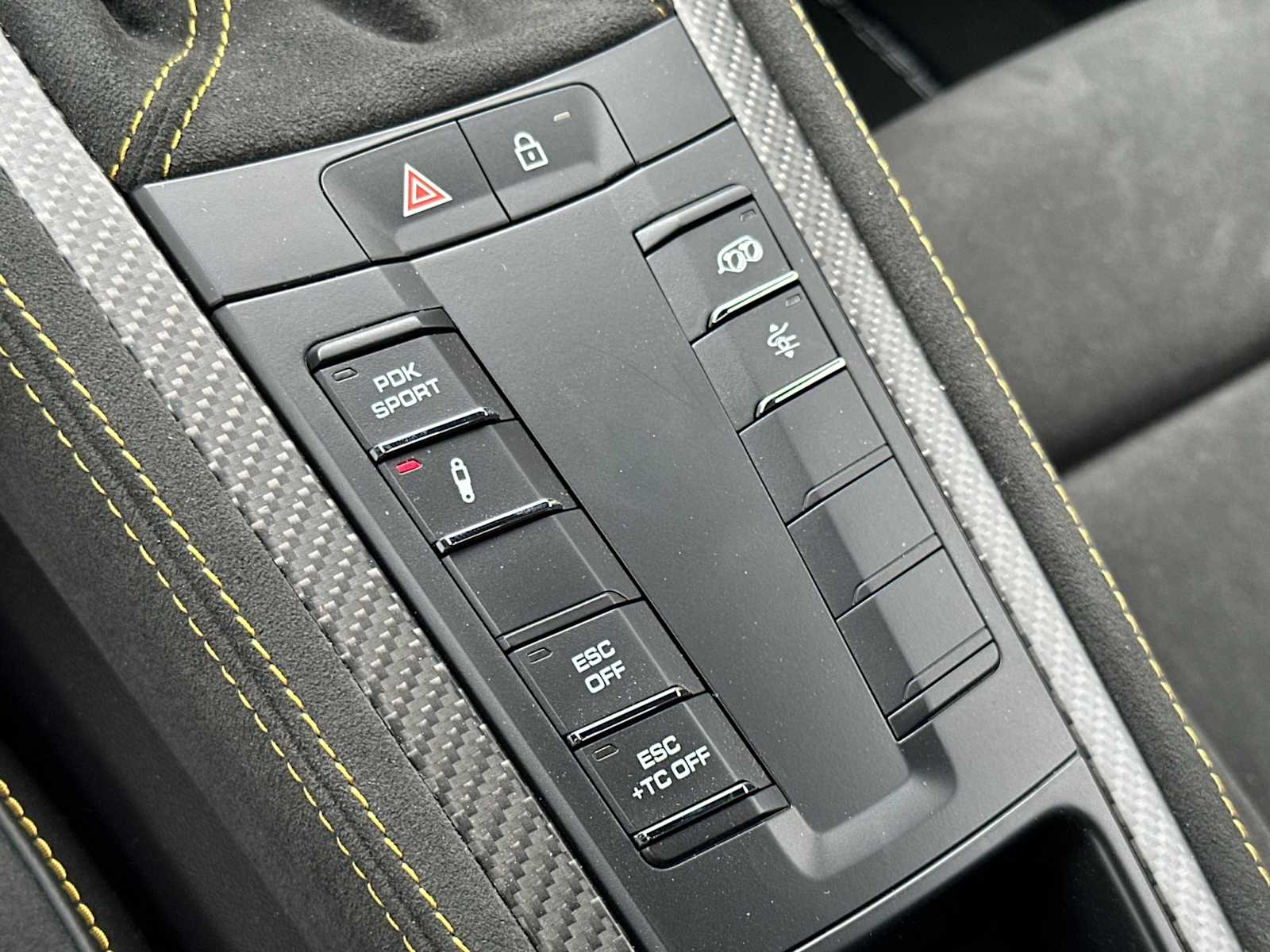 Thumbnail: 2023 Porsche 718 Cayman - 20