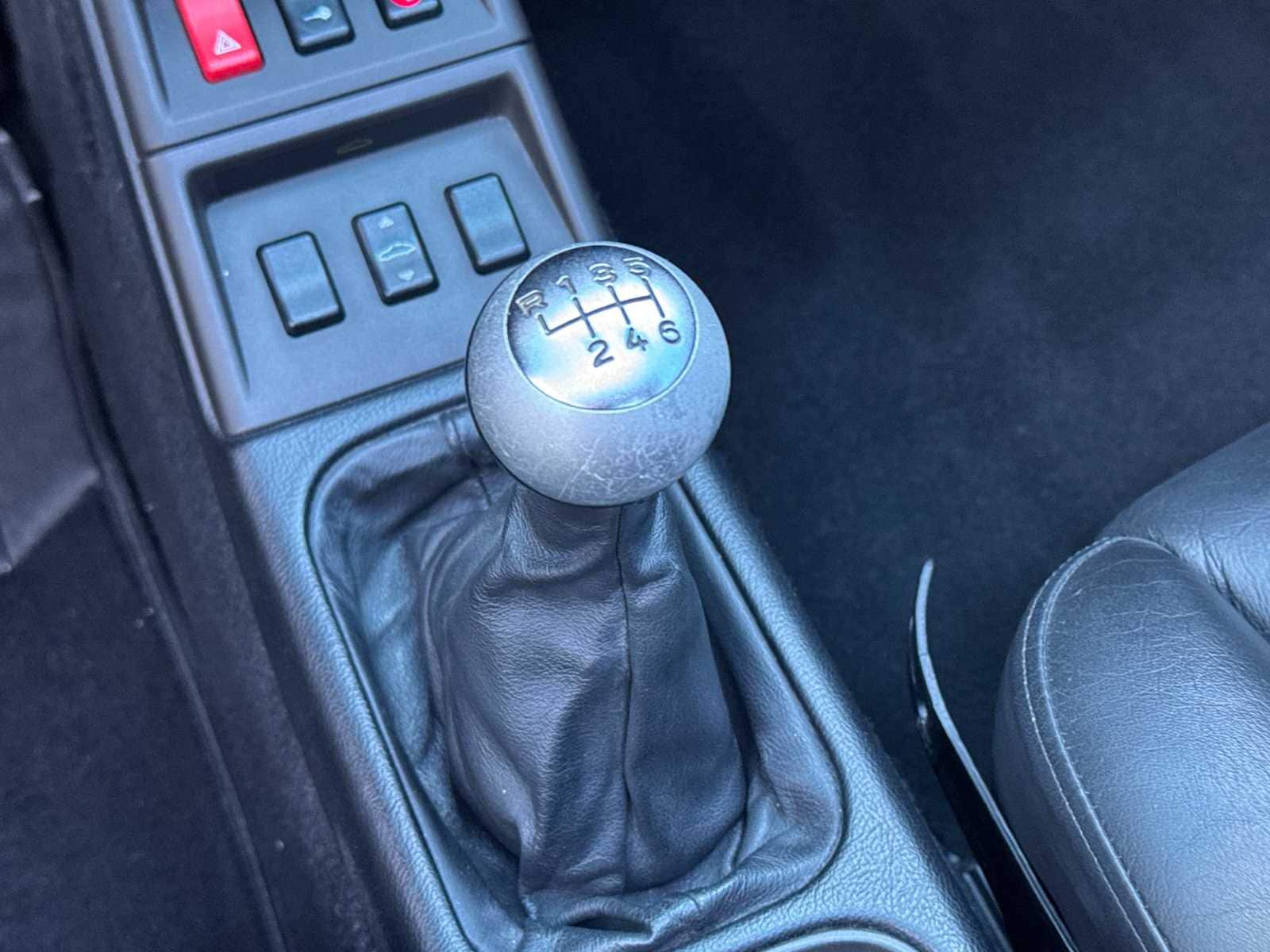 Thumbnail: 1998 Porsche 911 - 19