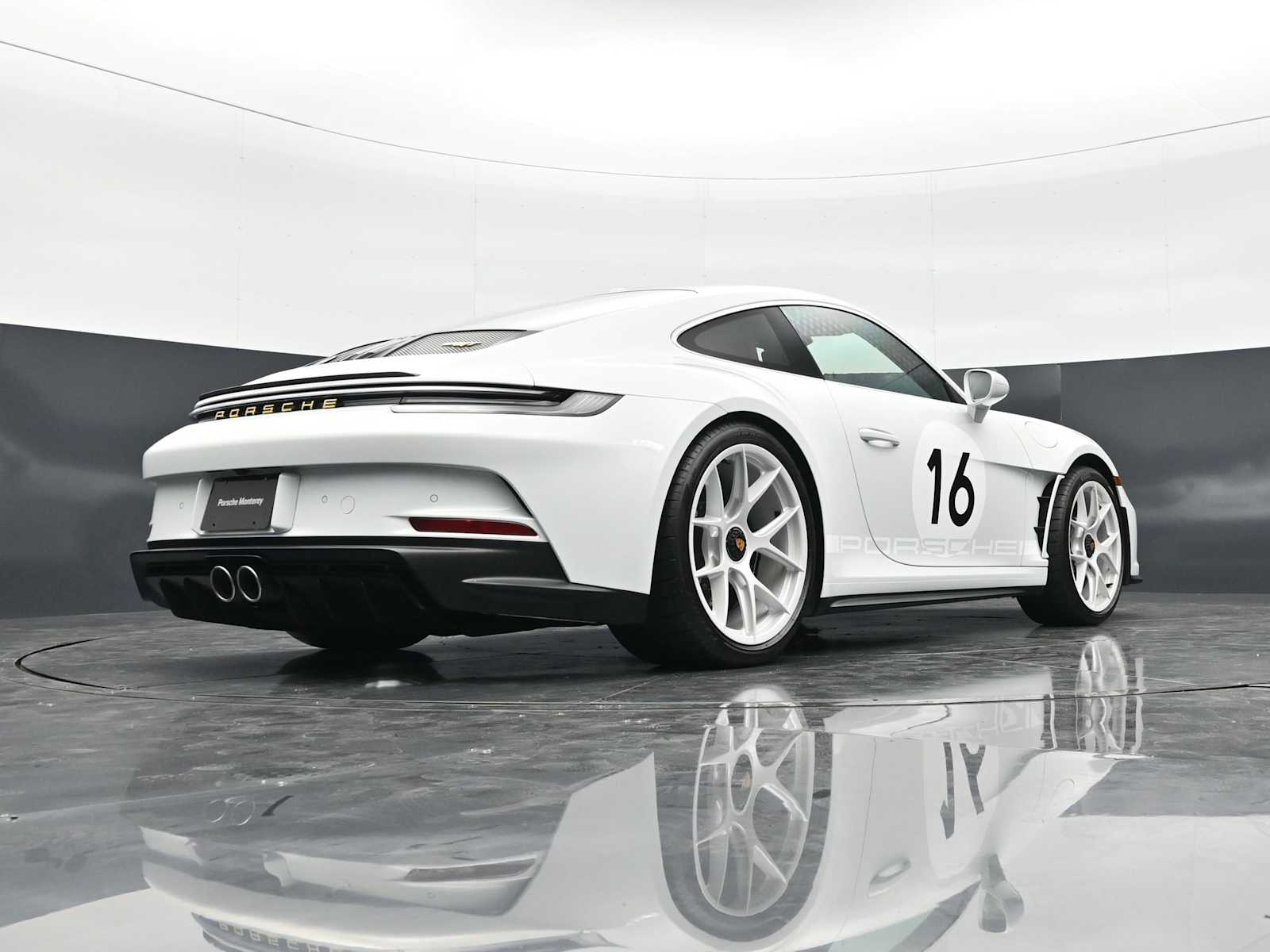 Thumbnail: 2024 Porsche 911 - 49