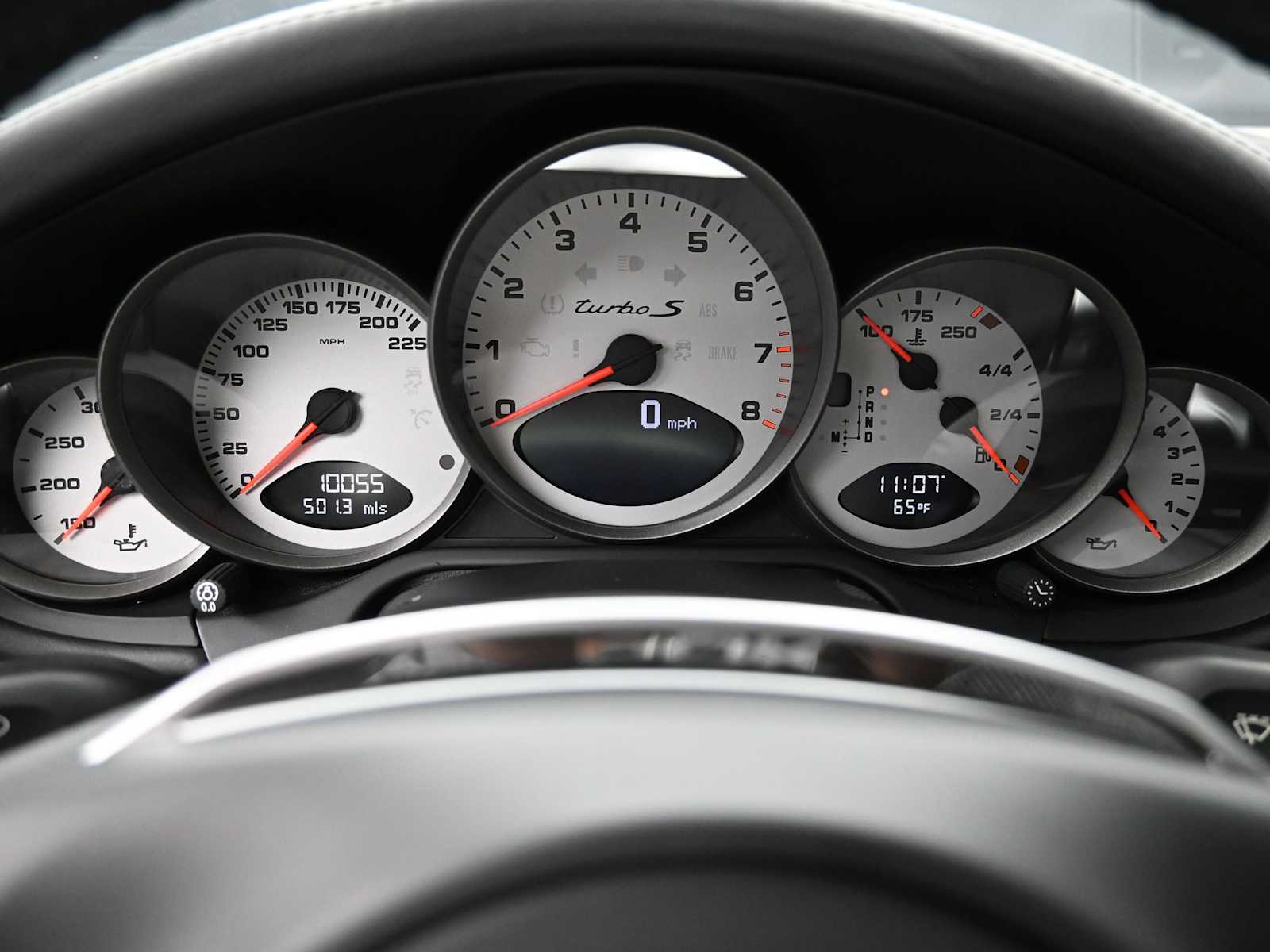 Thumbnail: 2013 Porsche 911 - 12