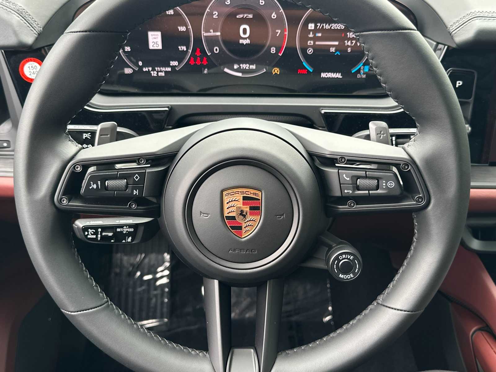 Thumbnail: 2025 Porsche Cayenne - 24