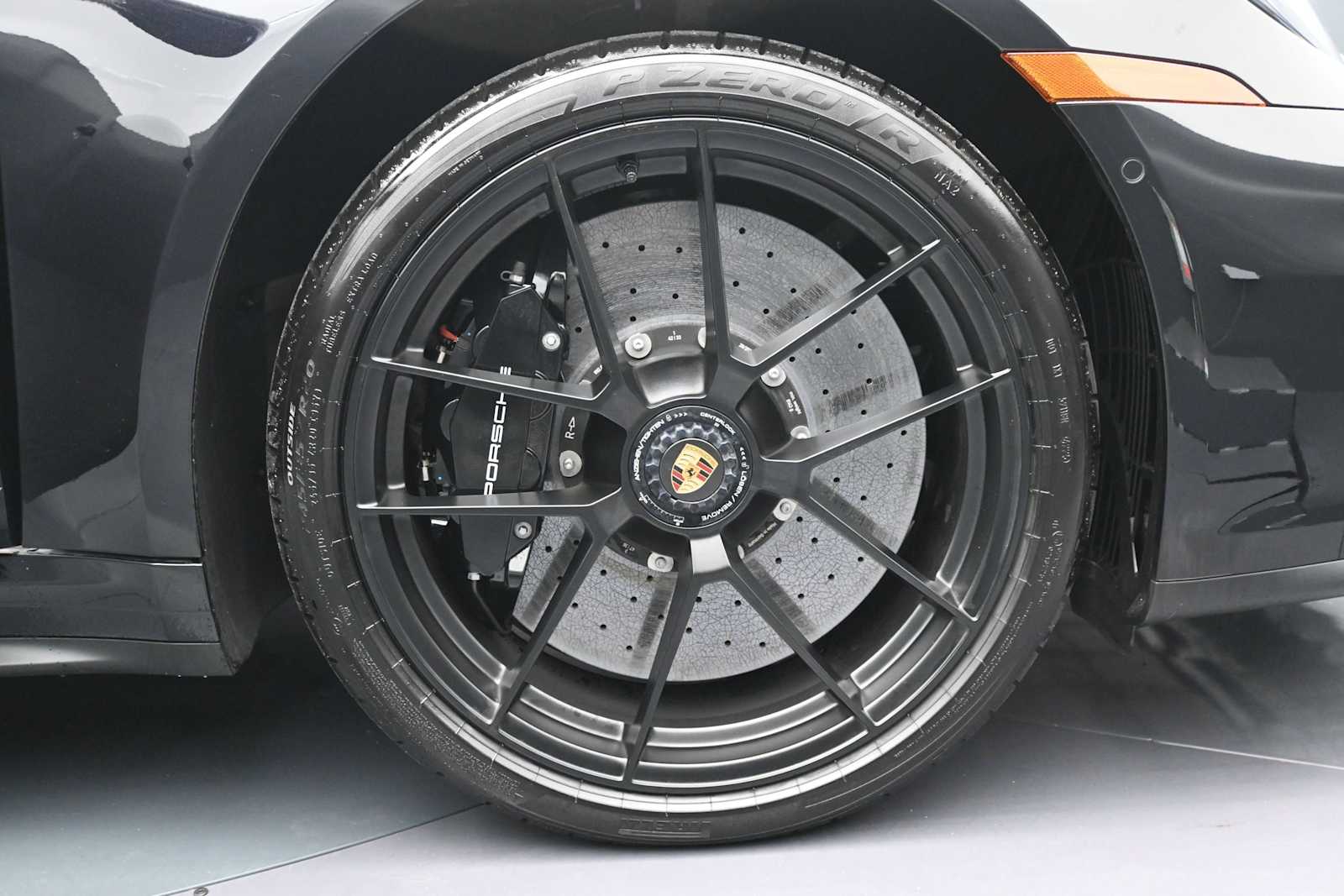 Thumbnail: 2026 Porsche 911 - 20