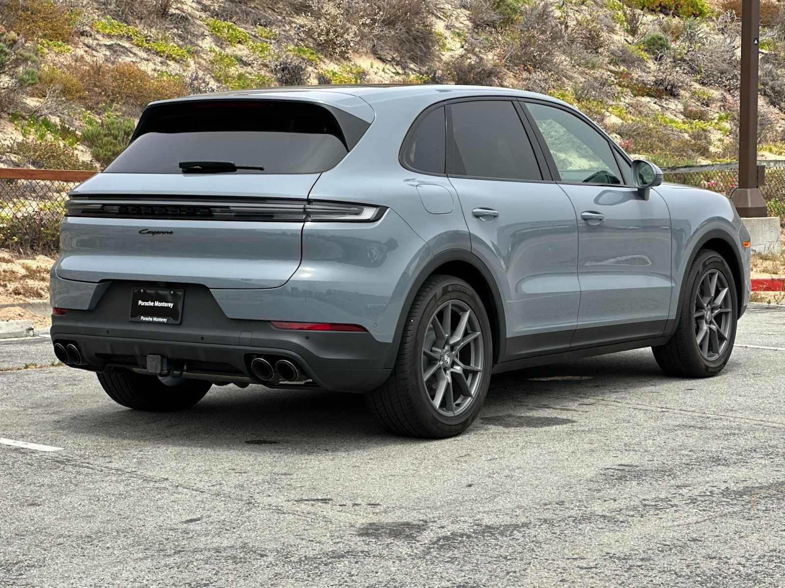 Thumbnail: 2025 Porsche Cayenne - 7