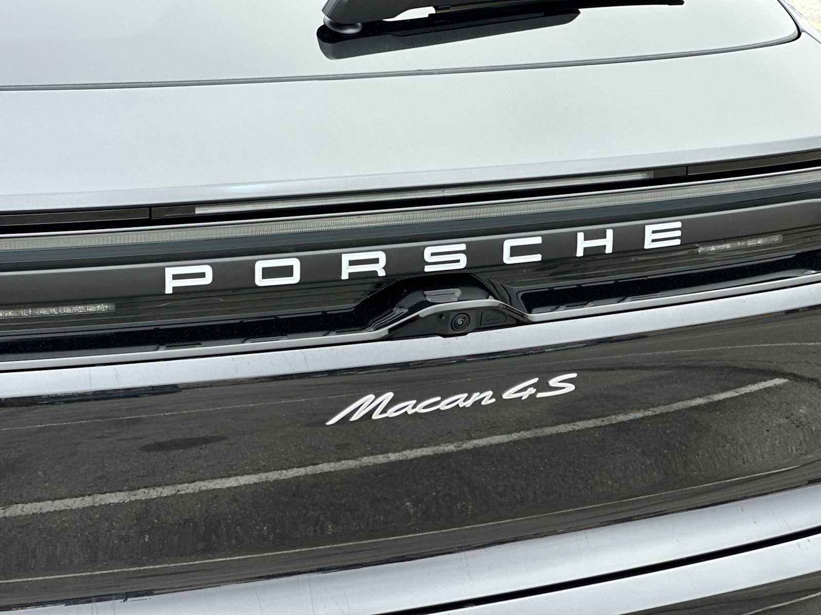 Thumbnail: 2025 Porsche Macan - 24