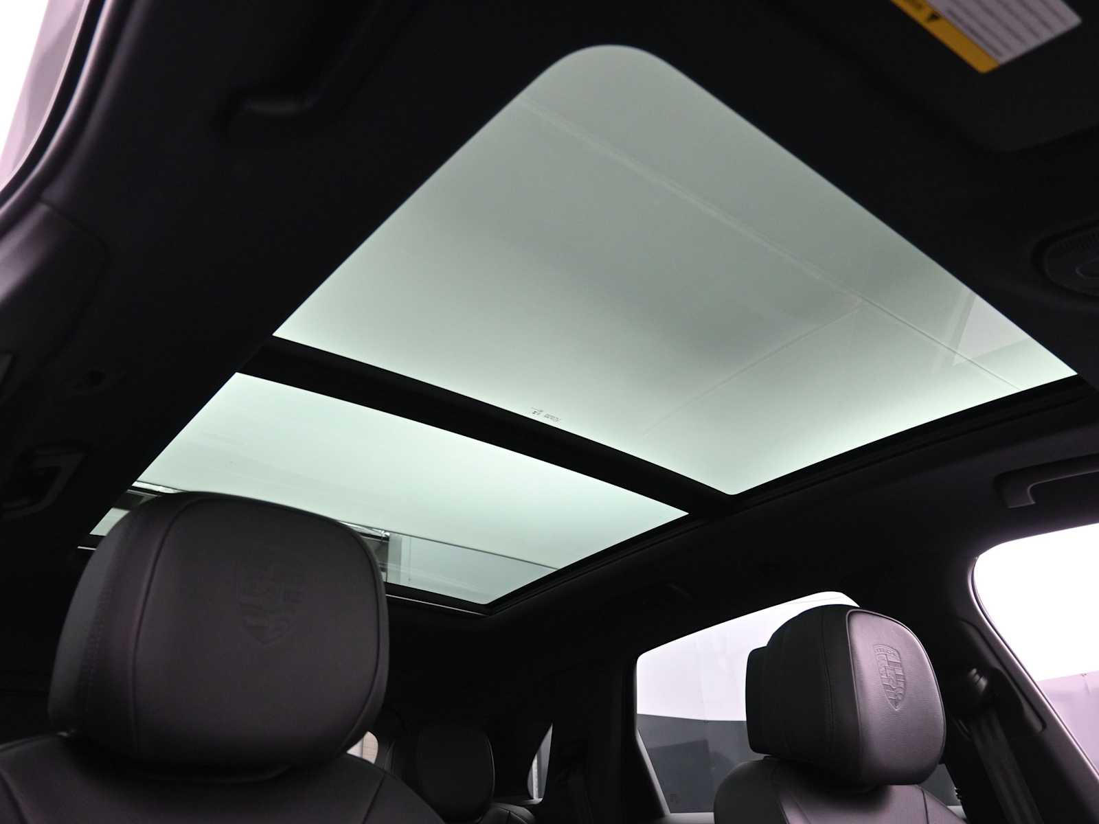 Thumbnail: 2026 Porsche Cayenne - 28