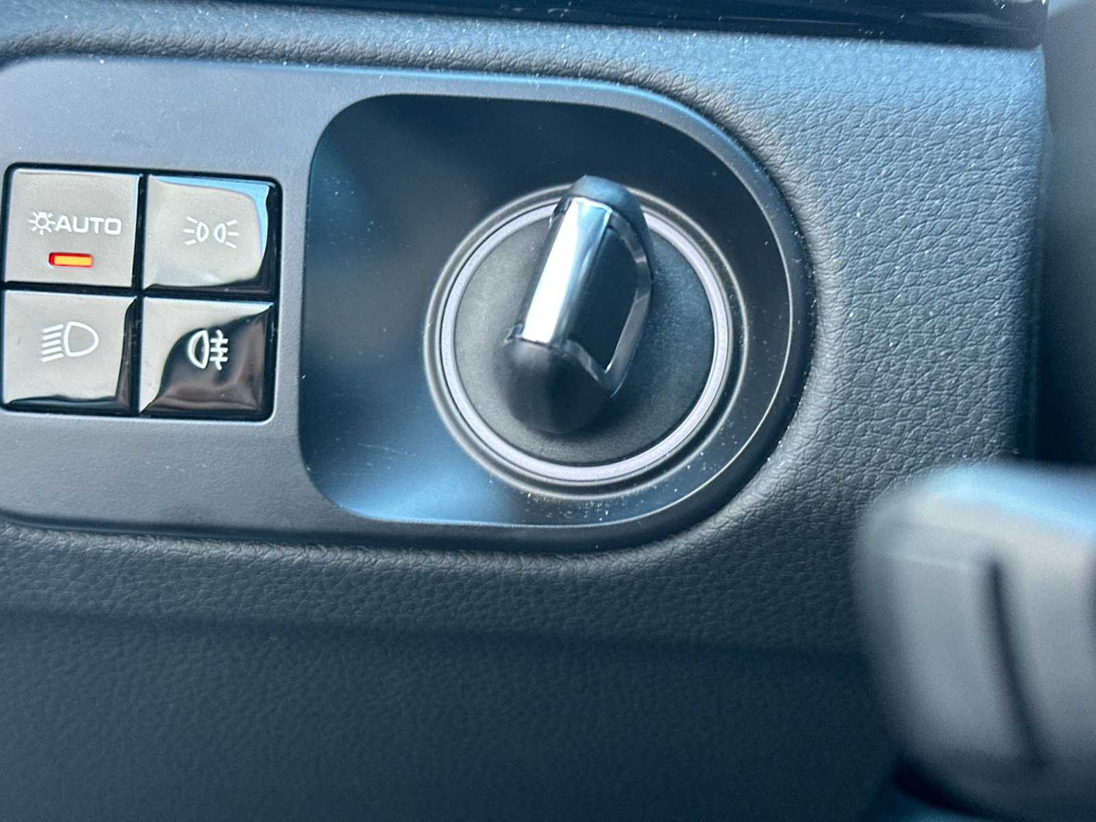 Thumbnail: 2019 Porsche Cayenne - 24