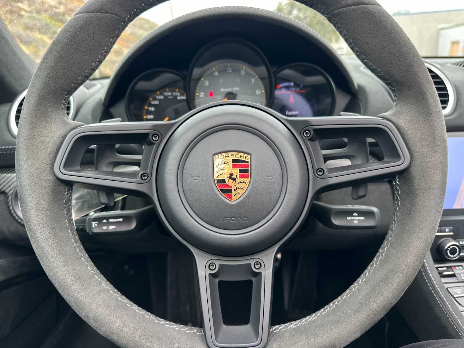 Thumbnail: 2024 Porsche  - 20