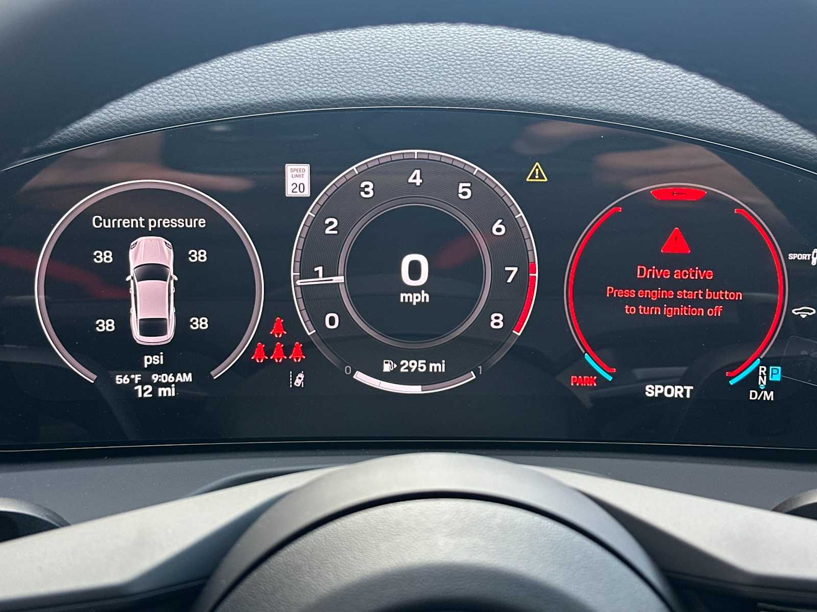 Thumbnail: 2026 Porsche Panamera - 25