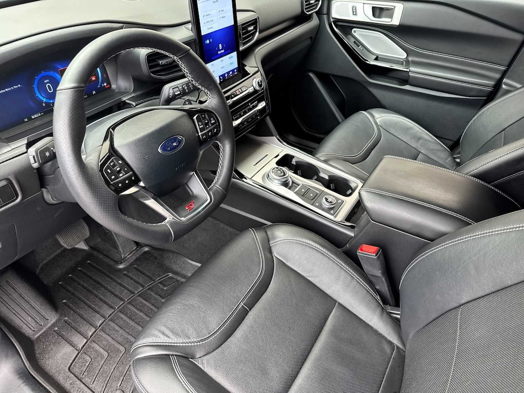 Used 2023 Ford Explorer ST SUV