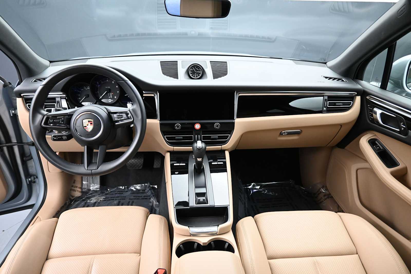 2025 Porsche Macan Base - Photo 6