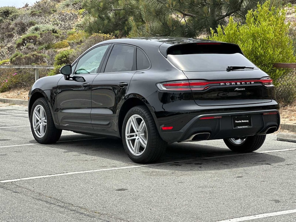 Used 2025 Porsche Macan SUV