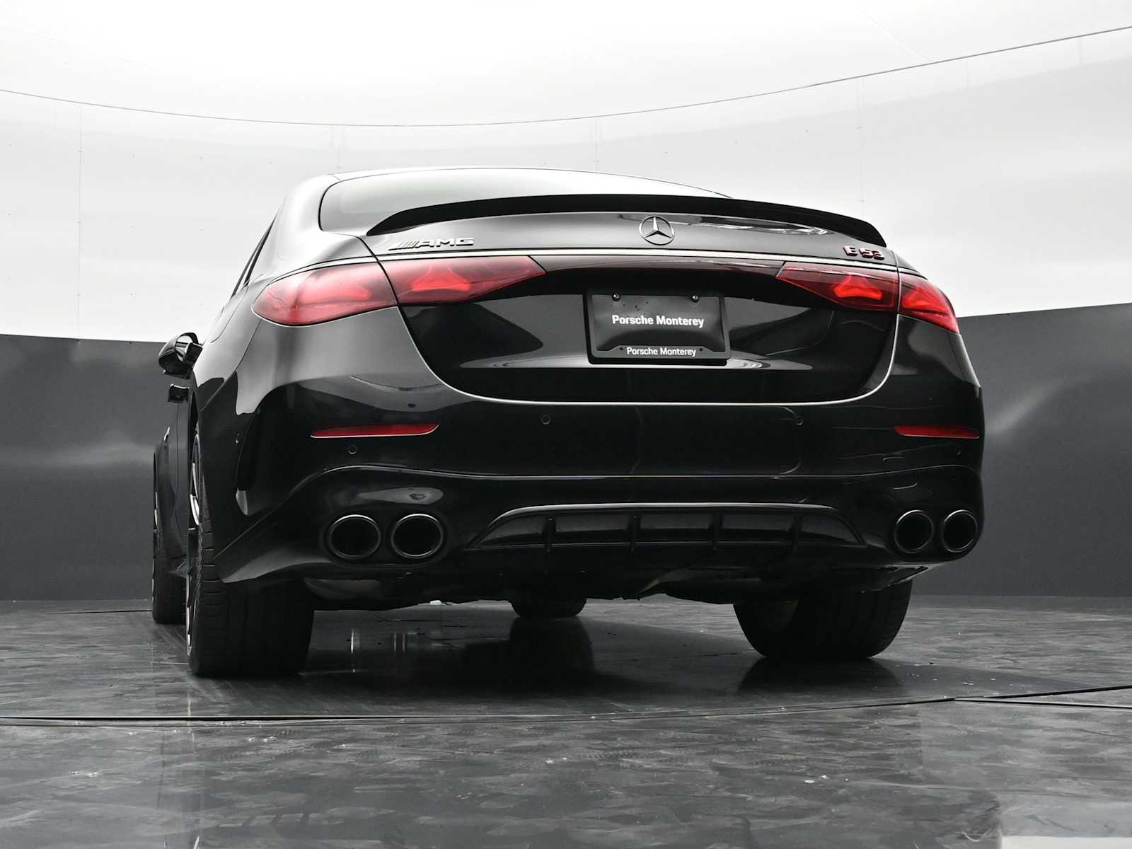 Thumbnail: 2025 Mercedes-Benz E-Class - 40