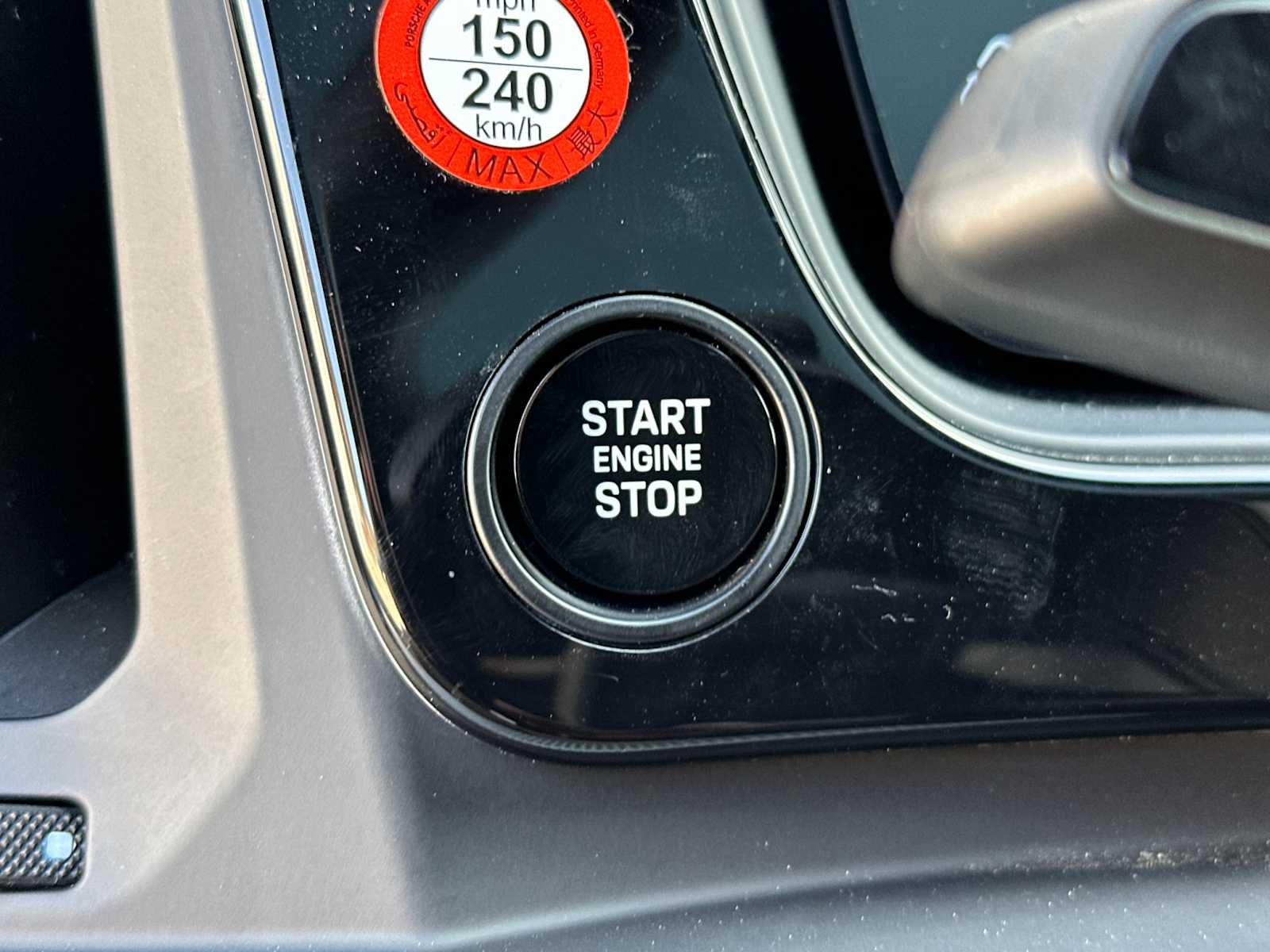 Thumbnail: 2025 Porsche  - 24