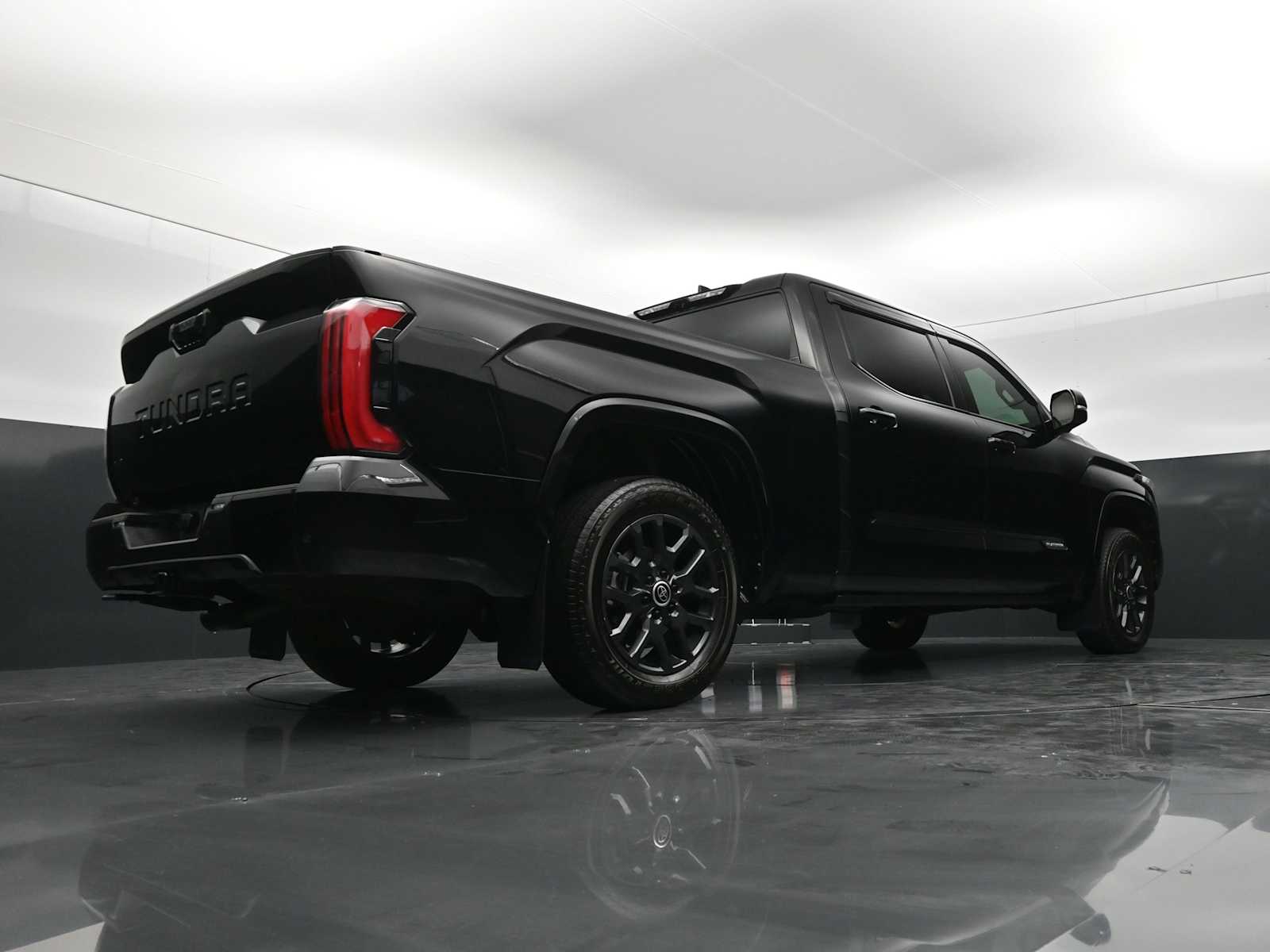 Thumbnail: 2024 Toyota Tundra - 39